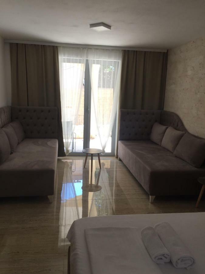 Apartamento Soheds Budva Exterior foto